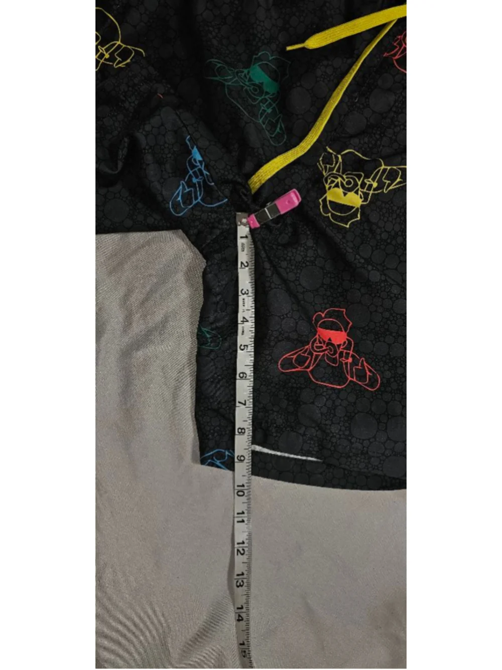 Playaz mens Black Swim Trunks XL with Colorful‎ Skulls